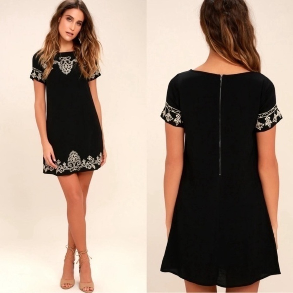 ❗️LULU'S Tale to Tell Beige and Black Embroidered Shift Dress